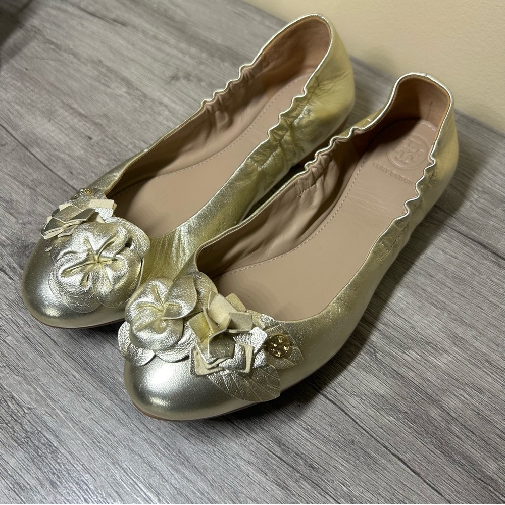 Tory Burch Gold Flats 7.5